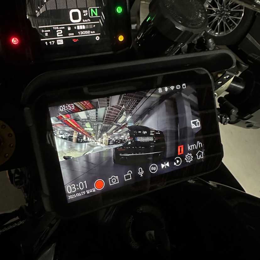 Yamaha XSR 900 - Фото 9
