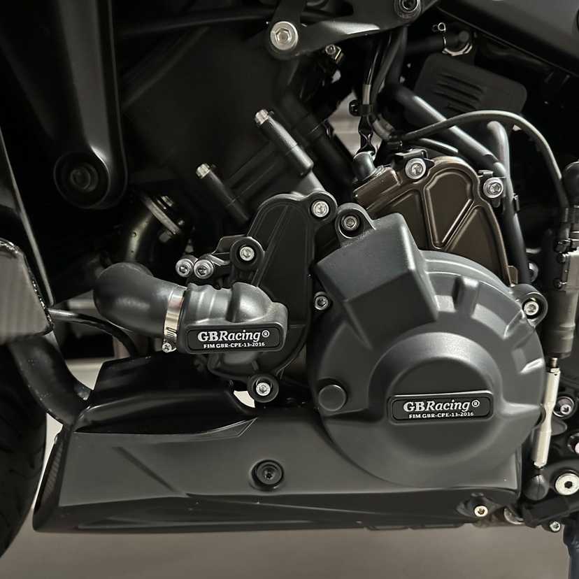 Yamaha XSR 900 - Фото 2
