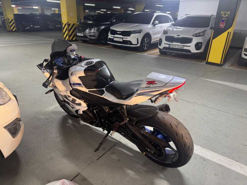 Suzuki GSX R 1000 R - Фото 6
