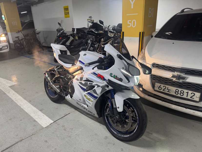 Suzuki GSX R 1000 R - Фото 8