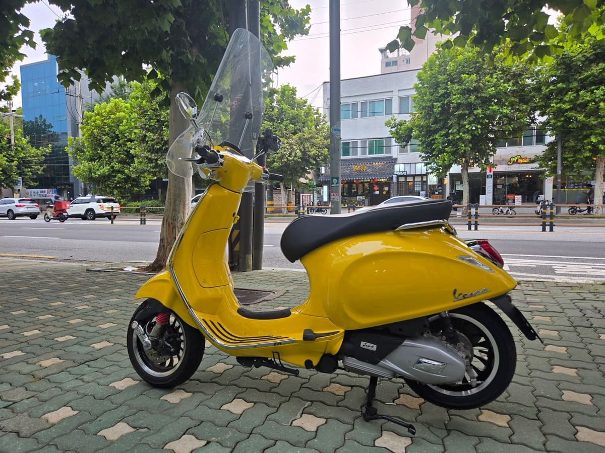베스파 스프린트 125 ABS 3