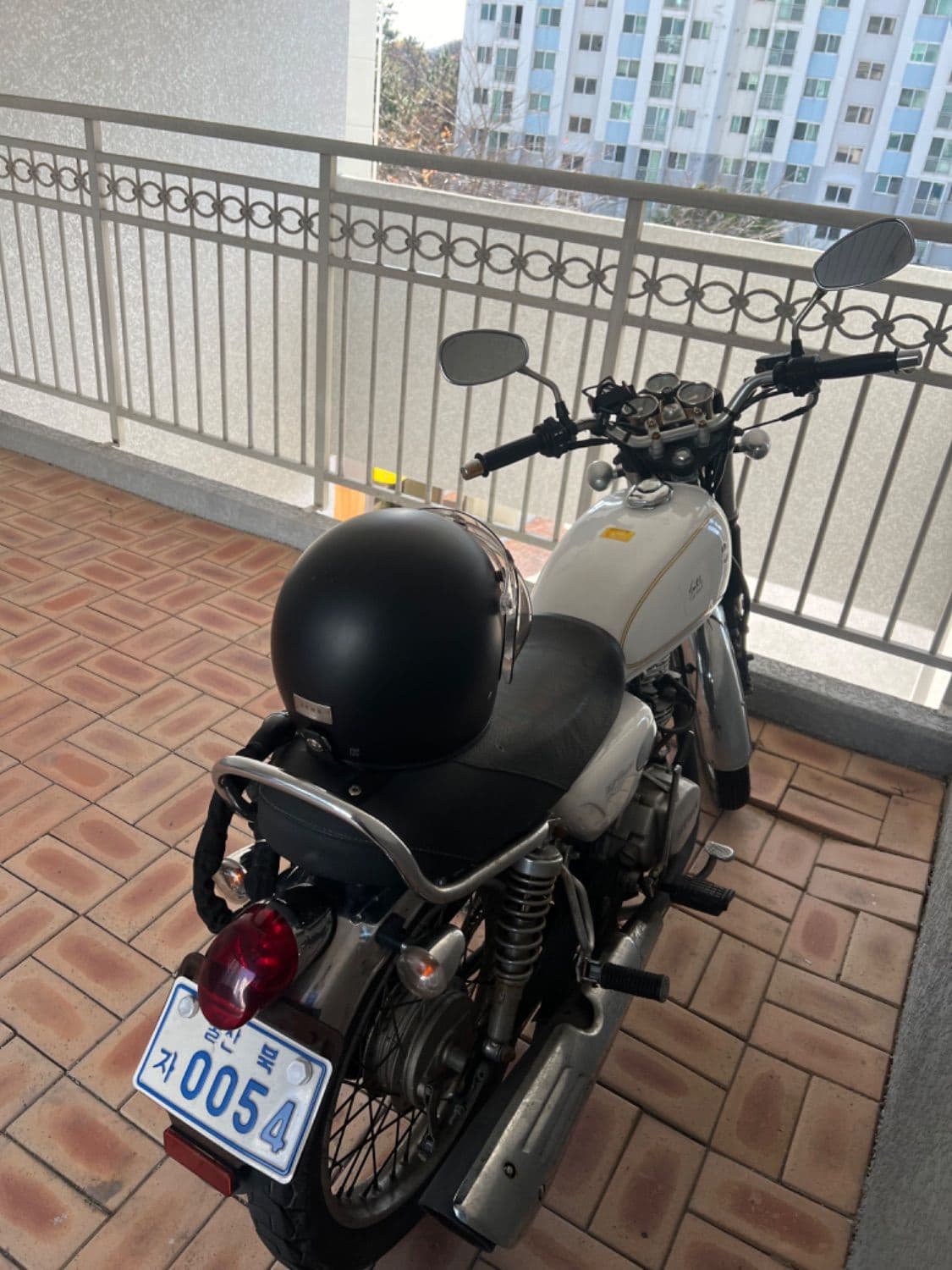 SYM 울프 125 레전드 2