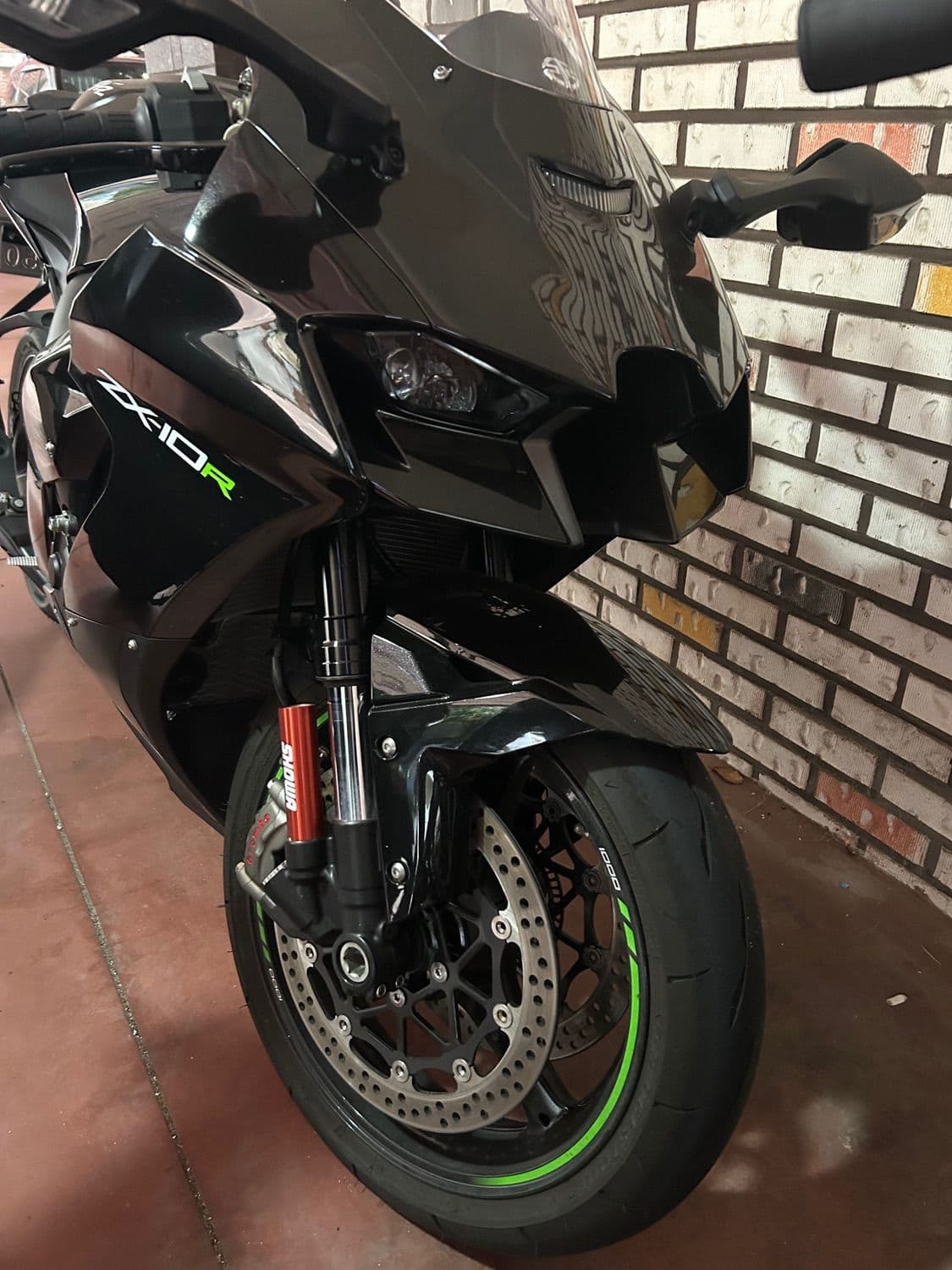 가와사키 닌자 ZX 10 R 2
