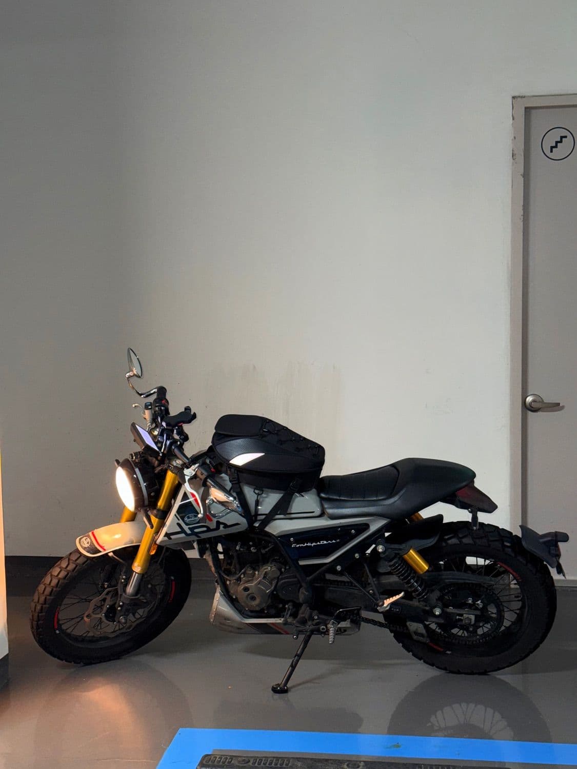 몬디알 힙스터 125 2