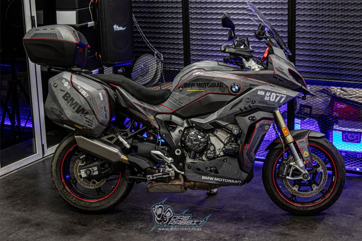 BMW S 1000 XR 2