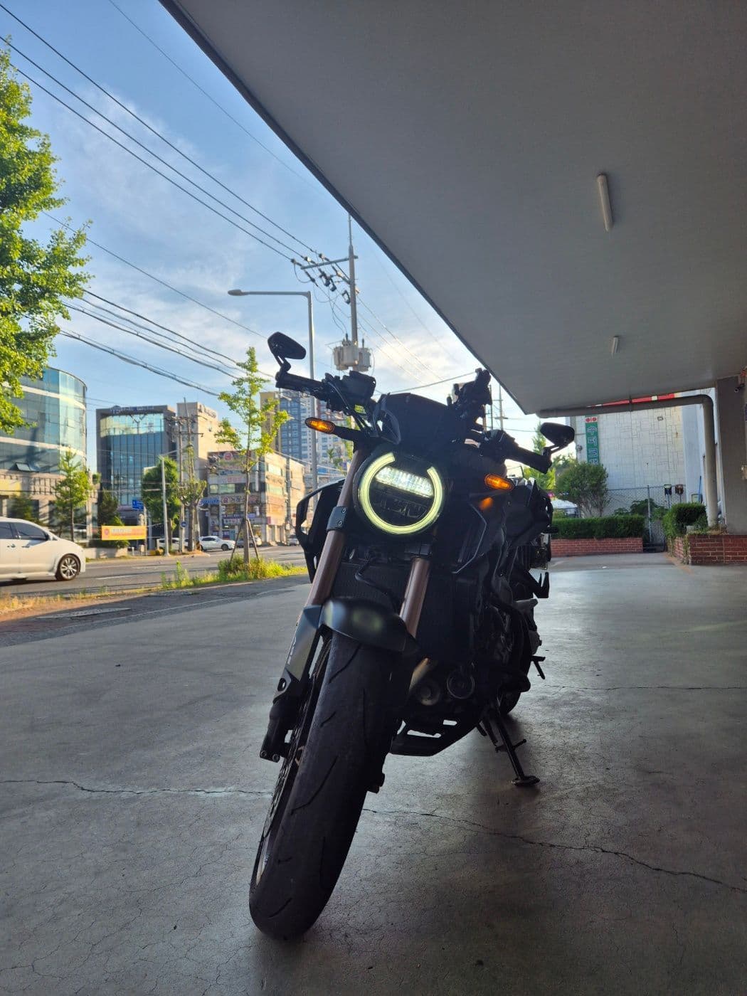 혼다 CB 650 R 3