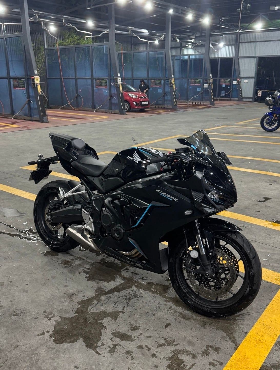 혼다 CBR 650 R MT 2