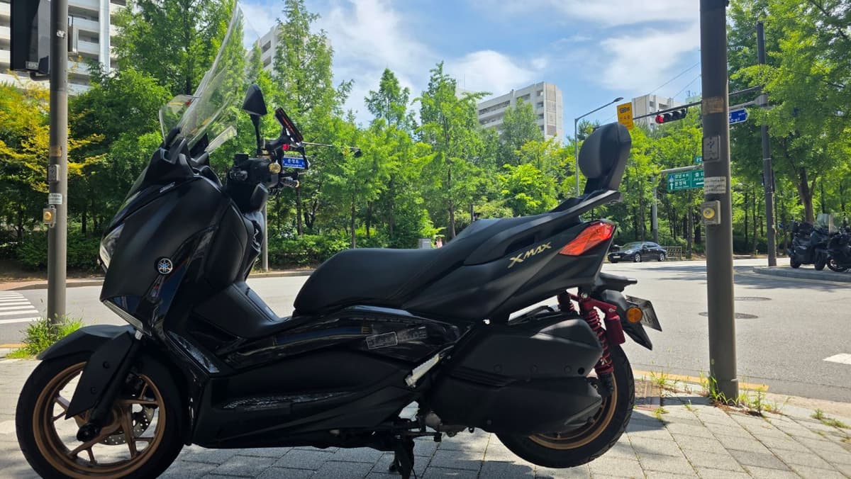 야마하 XMAX 300 ABS 5