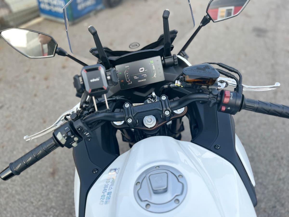 CF모토 650GT 9