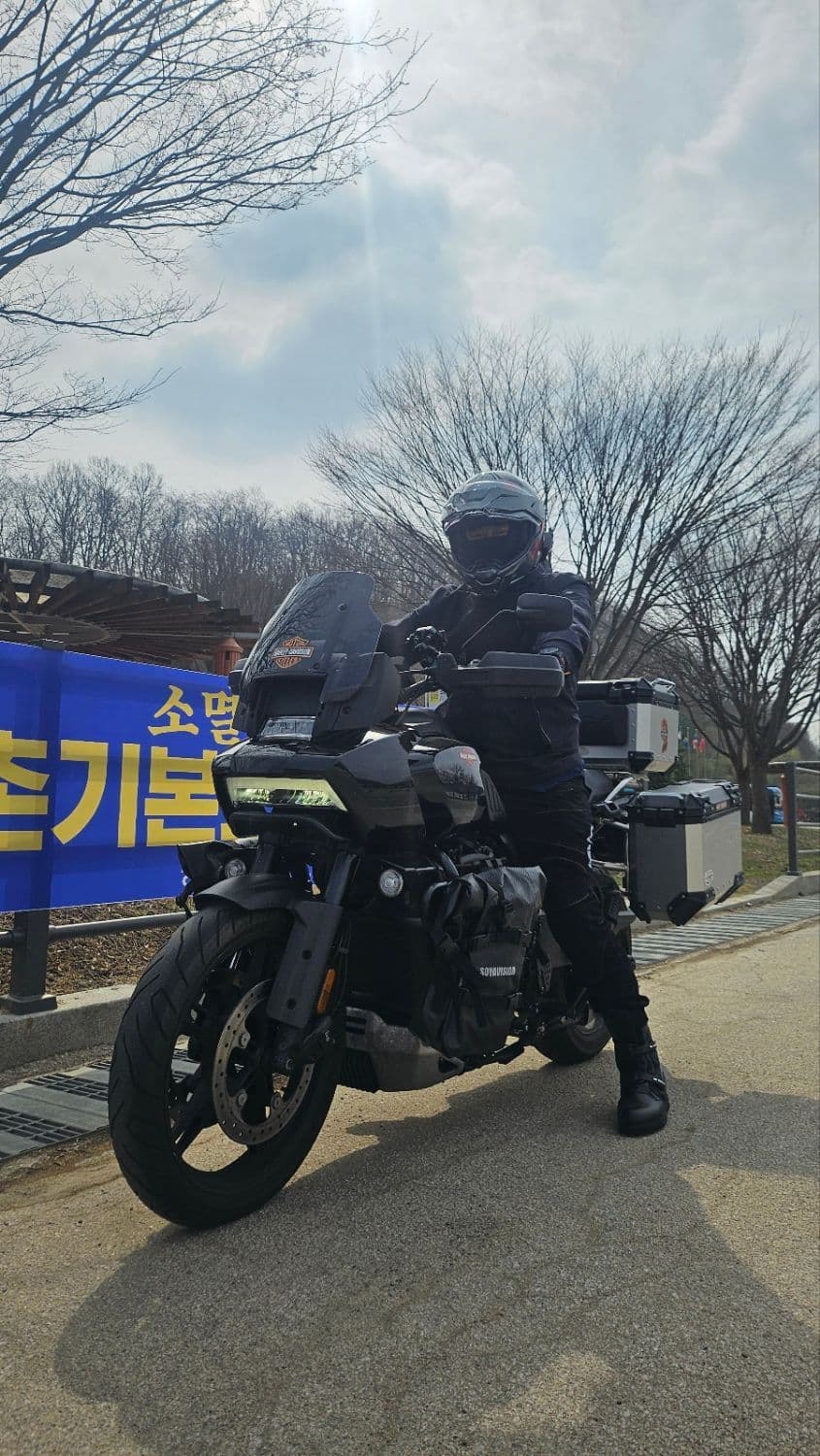 할리데이비슨 팬 아메리카 1250 스페셜 3