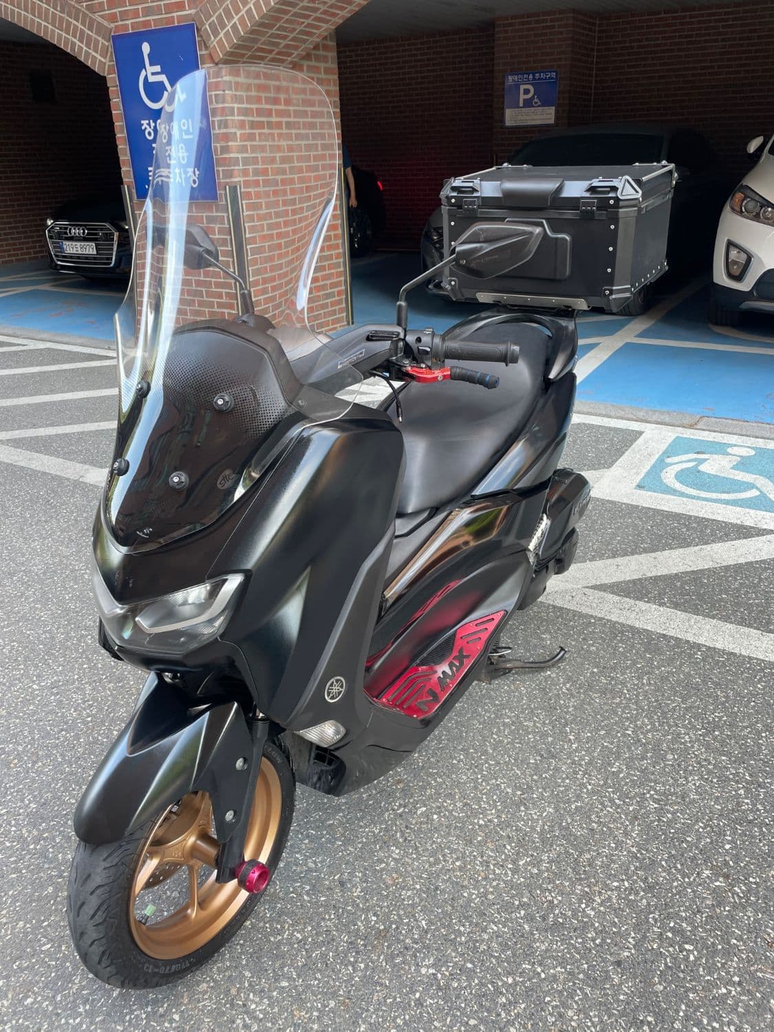 야마하 NMAX 125 2