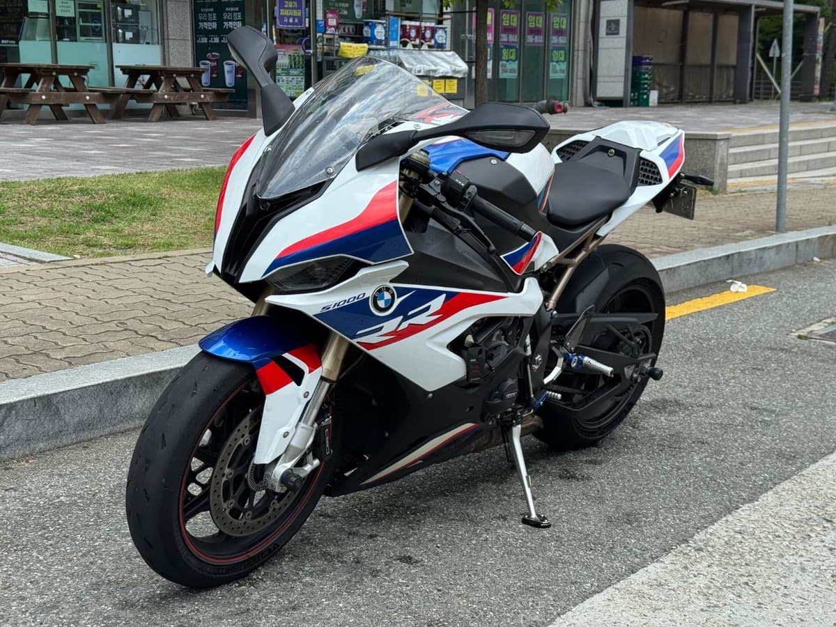 BMW S 1000 RR 1