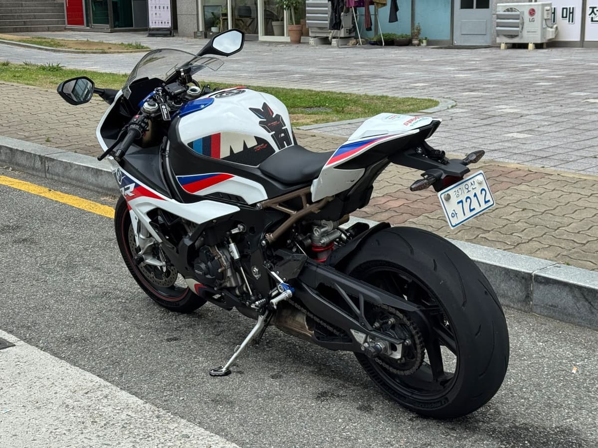 BMW S 1000 RR 7