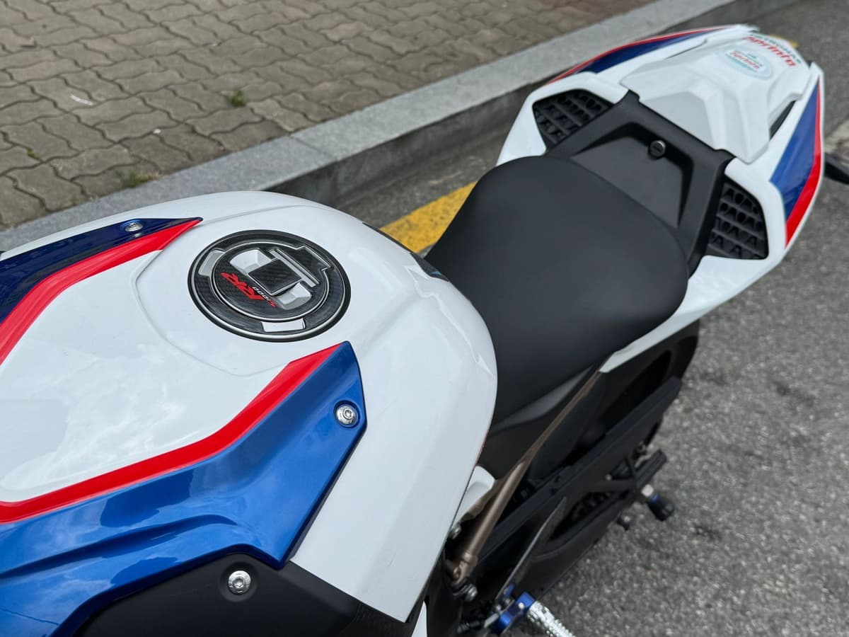 BMW S 1000 RR 6