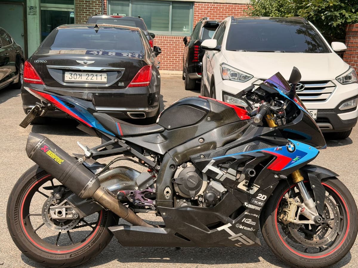 BMW S 1000 RR 7