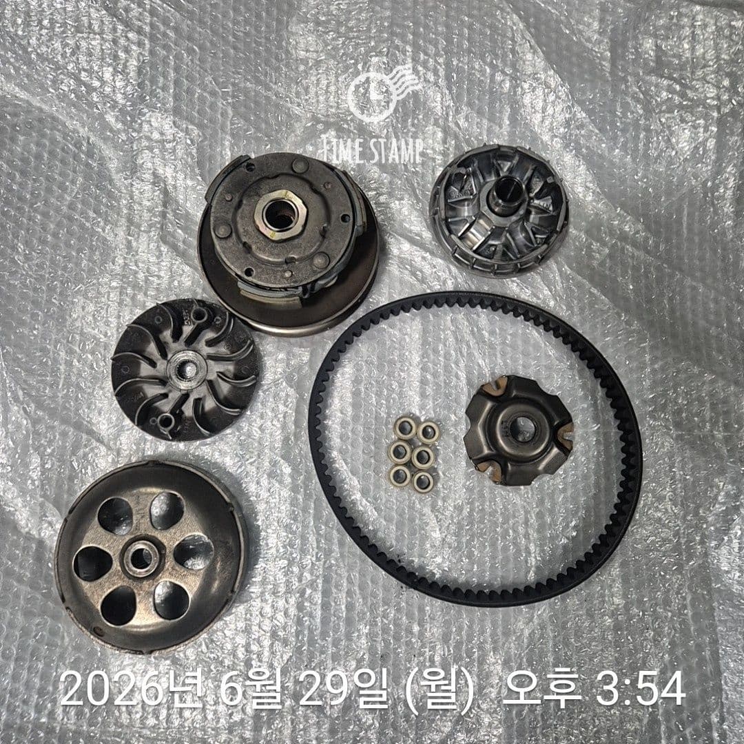 SYM 크루심 125 ABS 9