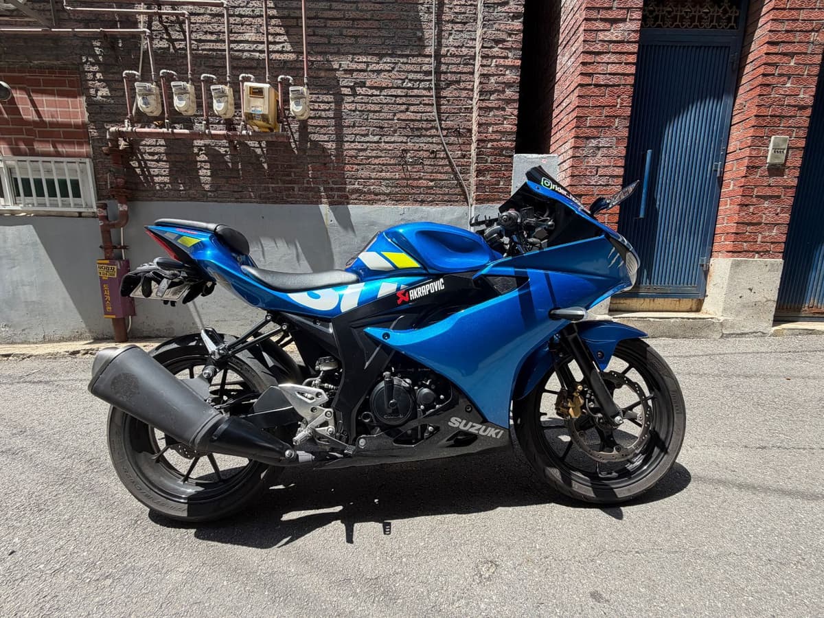 스즈키 GSX R 125 ABS 12