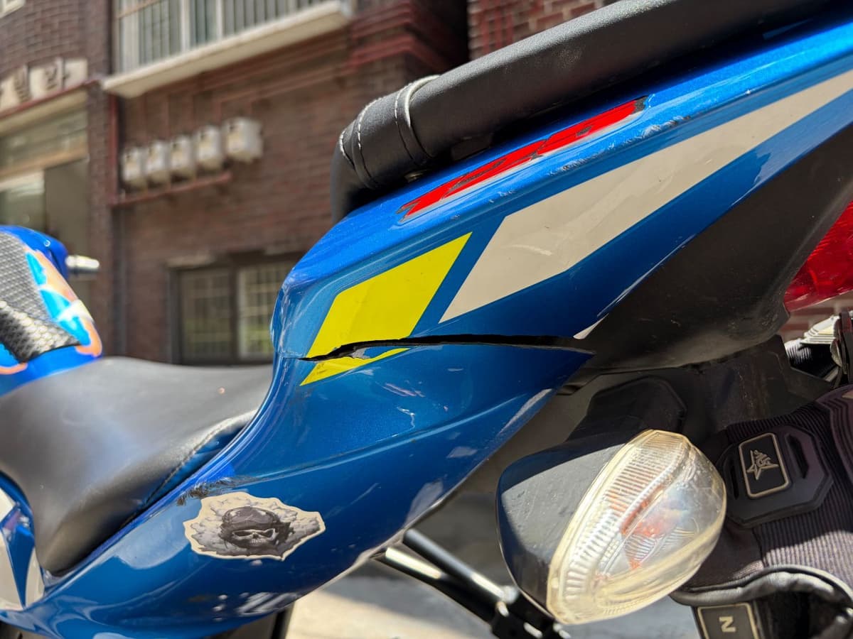 스즈키 GSX R 125 ABS 8