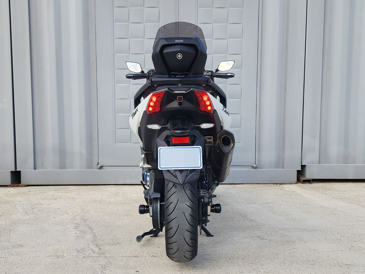 야마하 TMAX DX 4