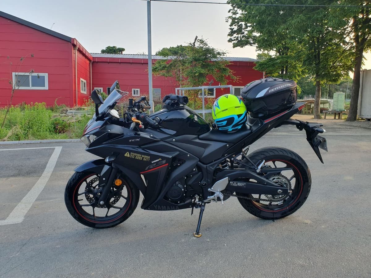 야마하 YZF R3 1