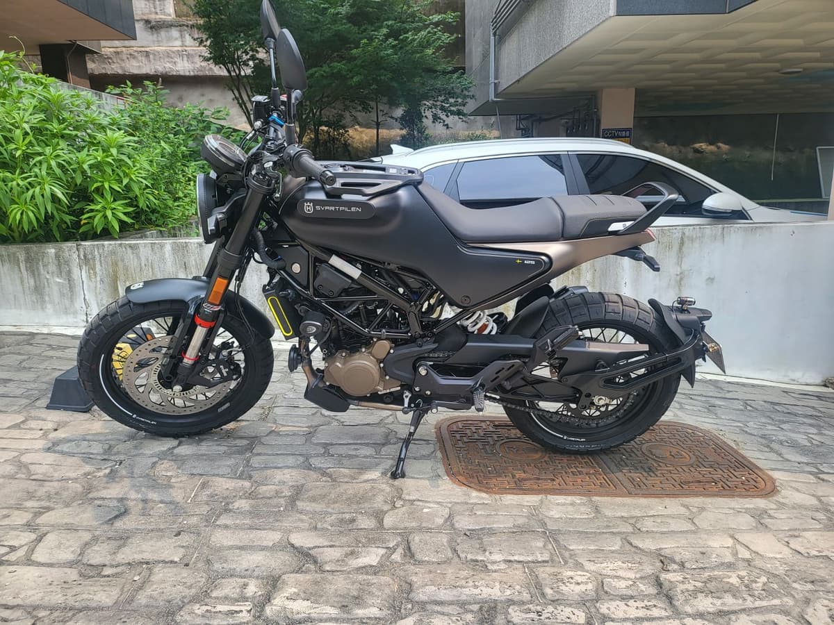 허스크바나 스바르트필렌 125 1