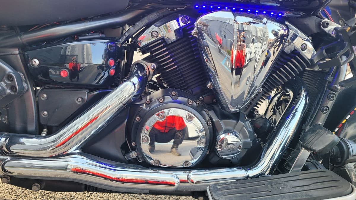 야마하 드랙스타 1300 9