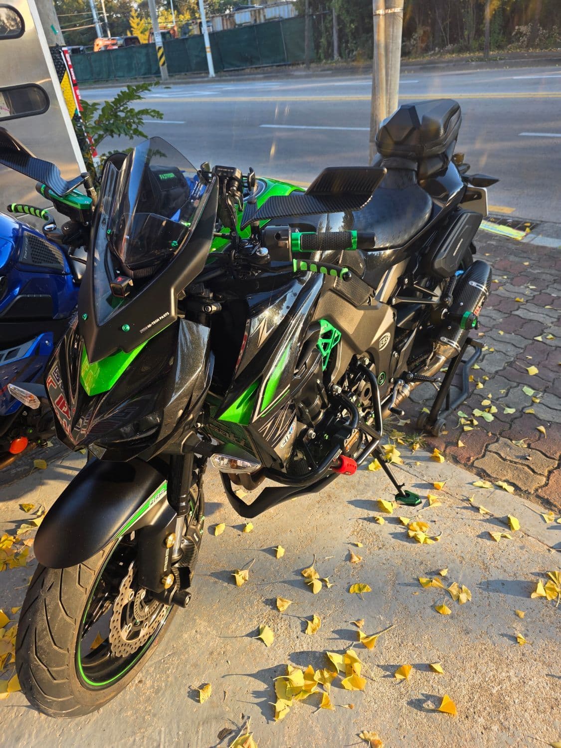 가와사키 Z 1000 1