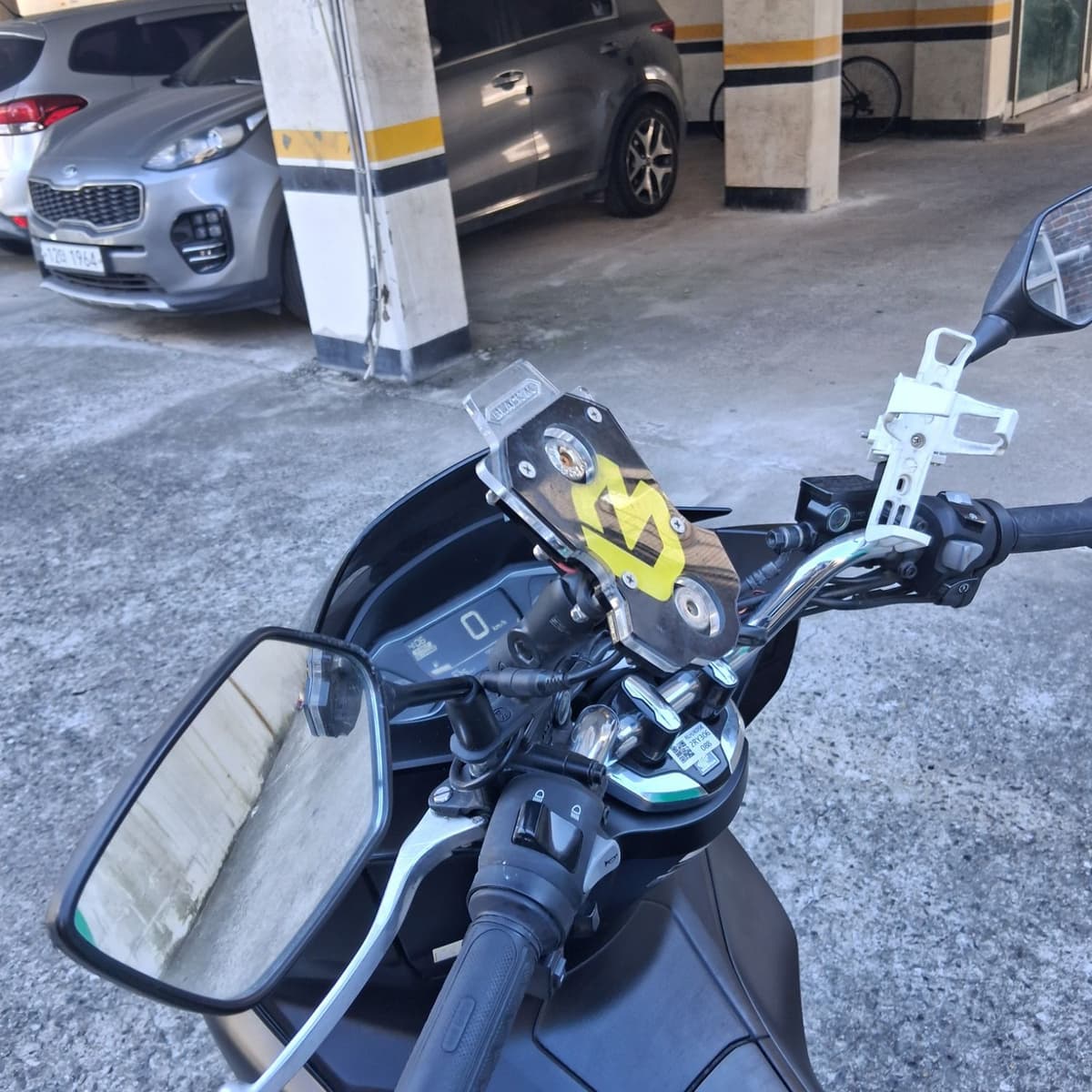 혼다 PCX 125 9