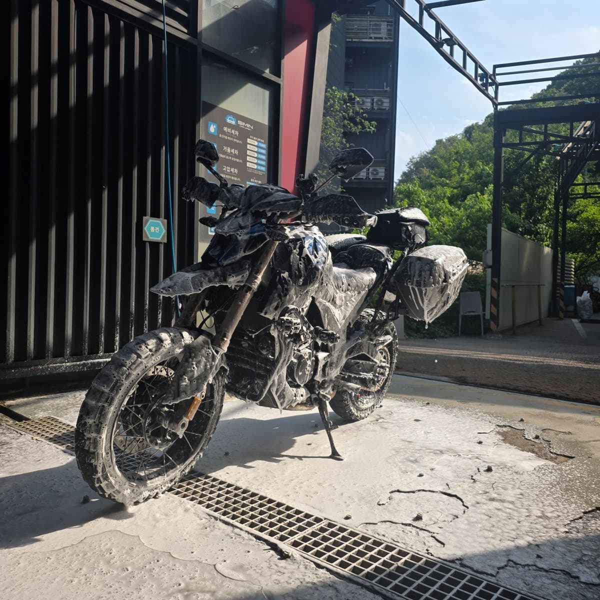 존테스 125 U1 9