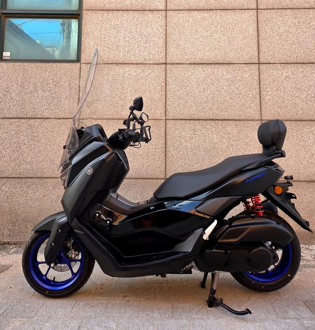 야마하 NMAX 125 3