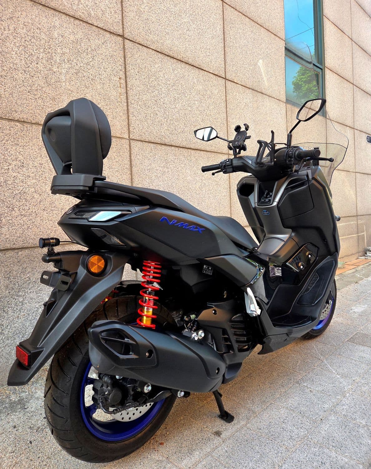 야마하 NMAX 125 9