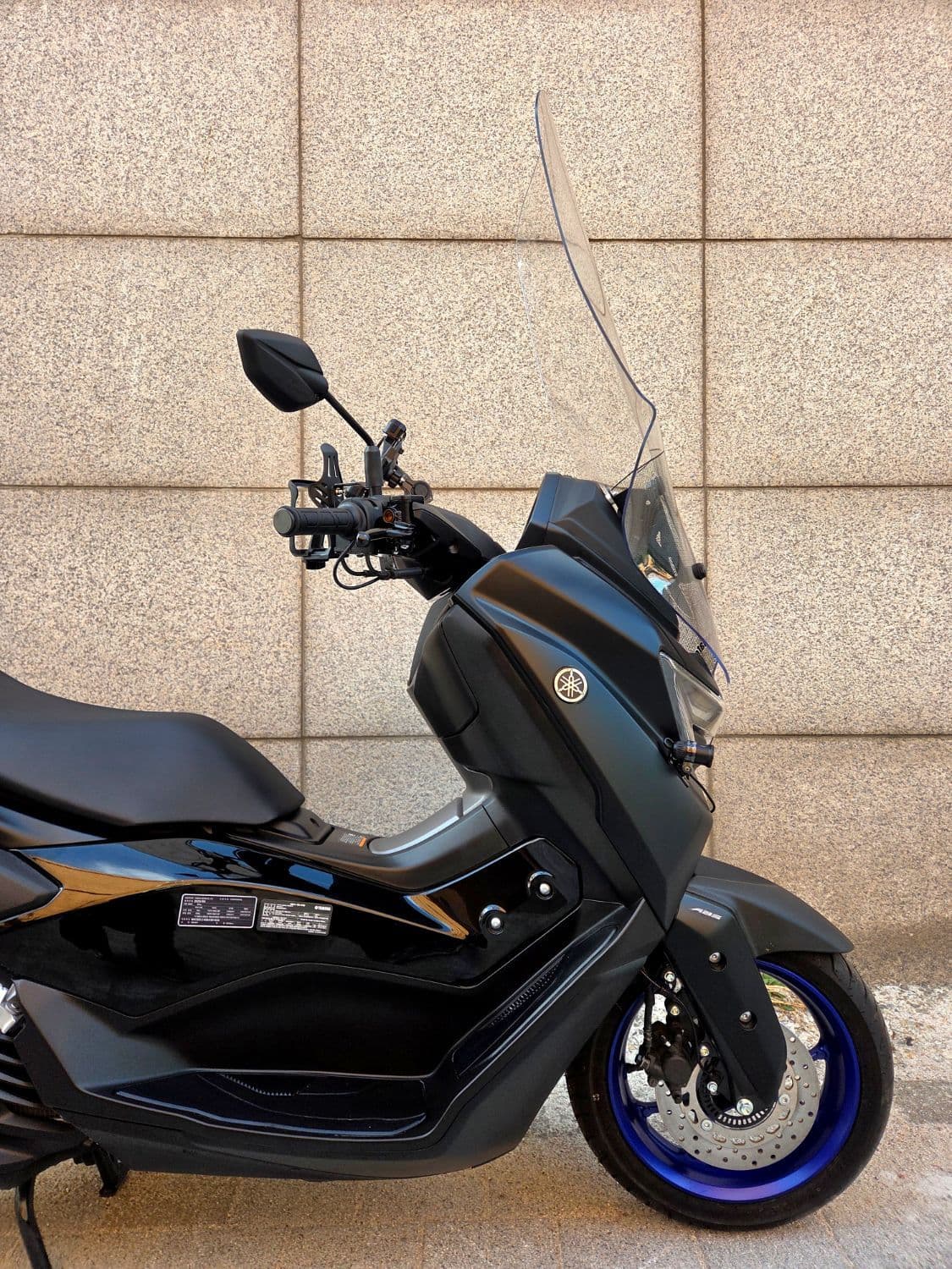 야마하 NMAX 125 5
