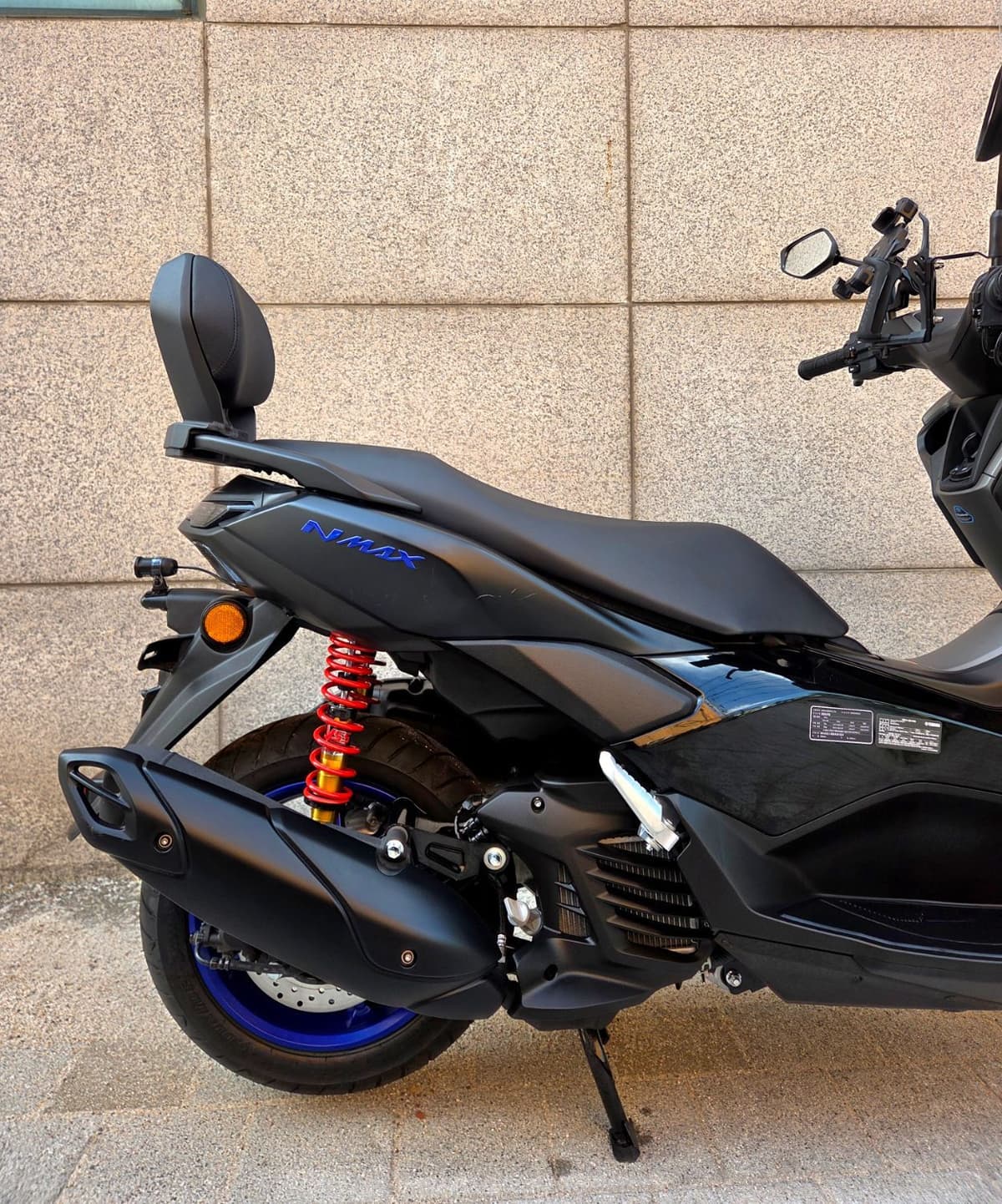 야마하 NMAX 125 6
