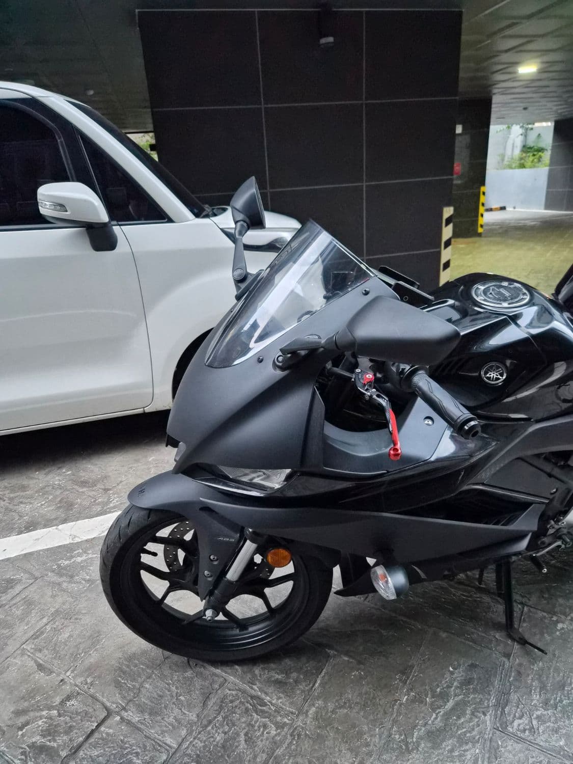 야마하 YZF R3 4