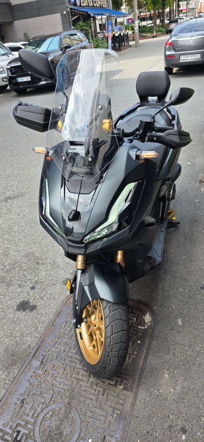 혼다 ADV 350 1