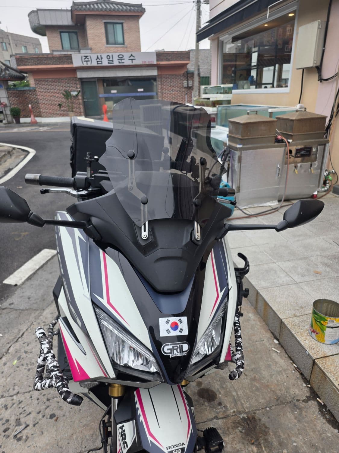 혼다 포르자 750 7