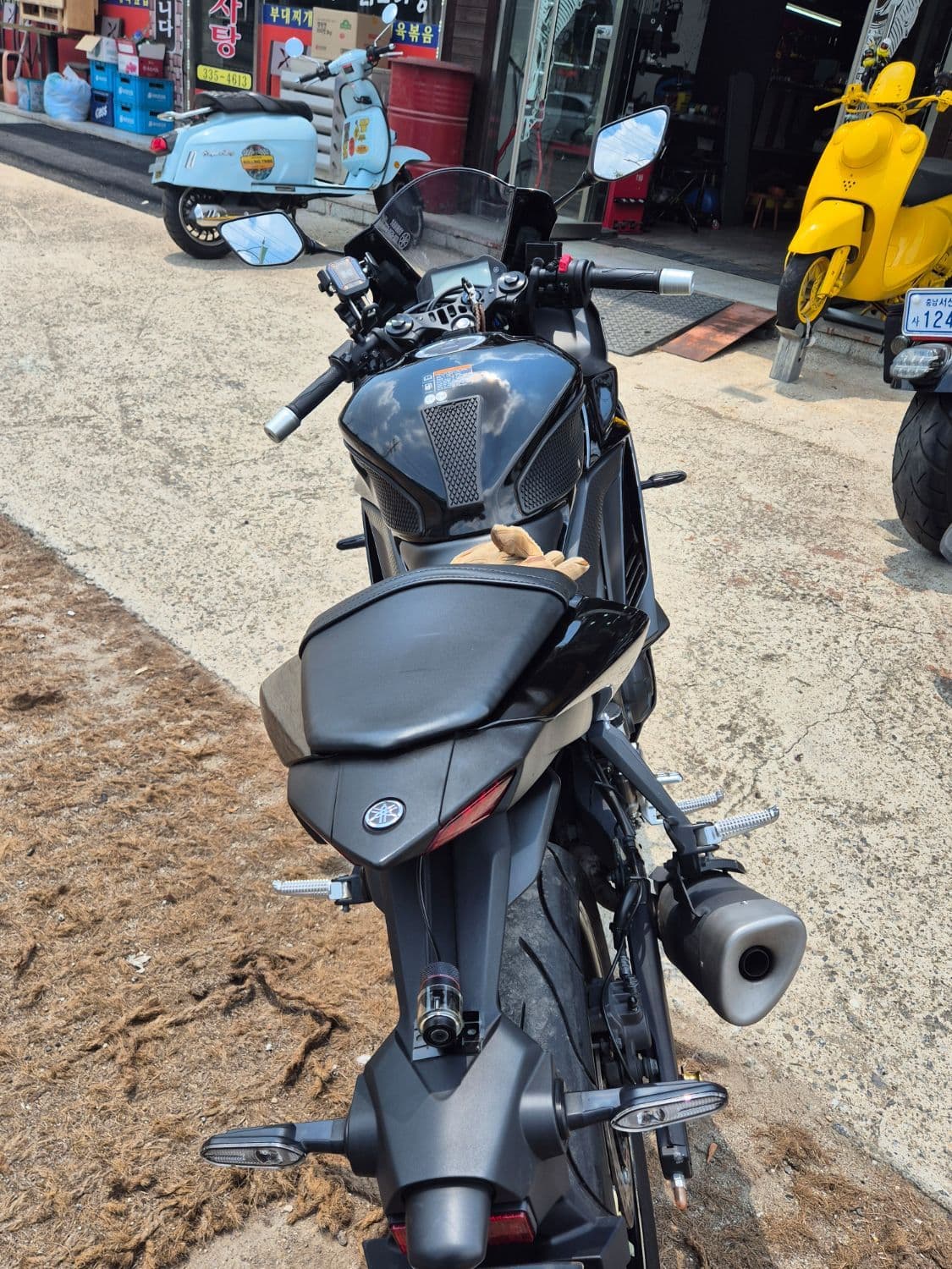 야마하 YZF R3 4