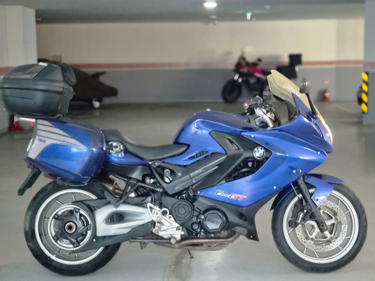 BMW F 800 GT 2