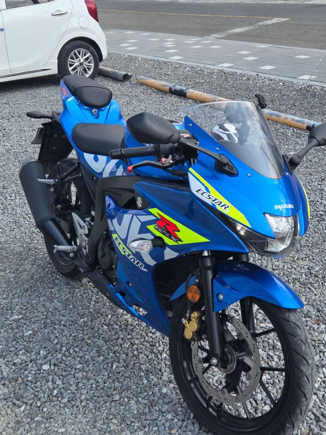 스즈키 GSX R 125 ABS 3