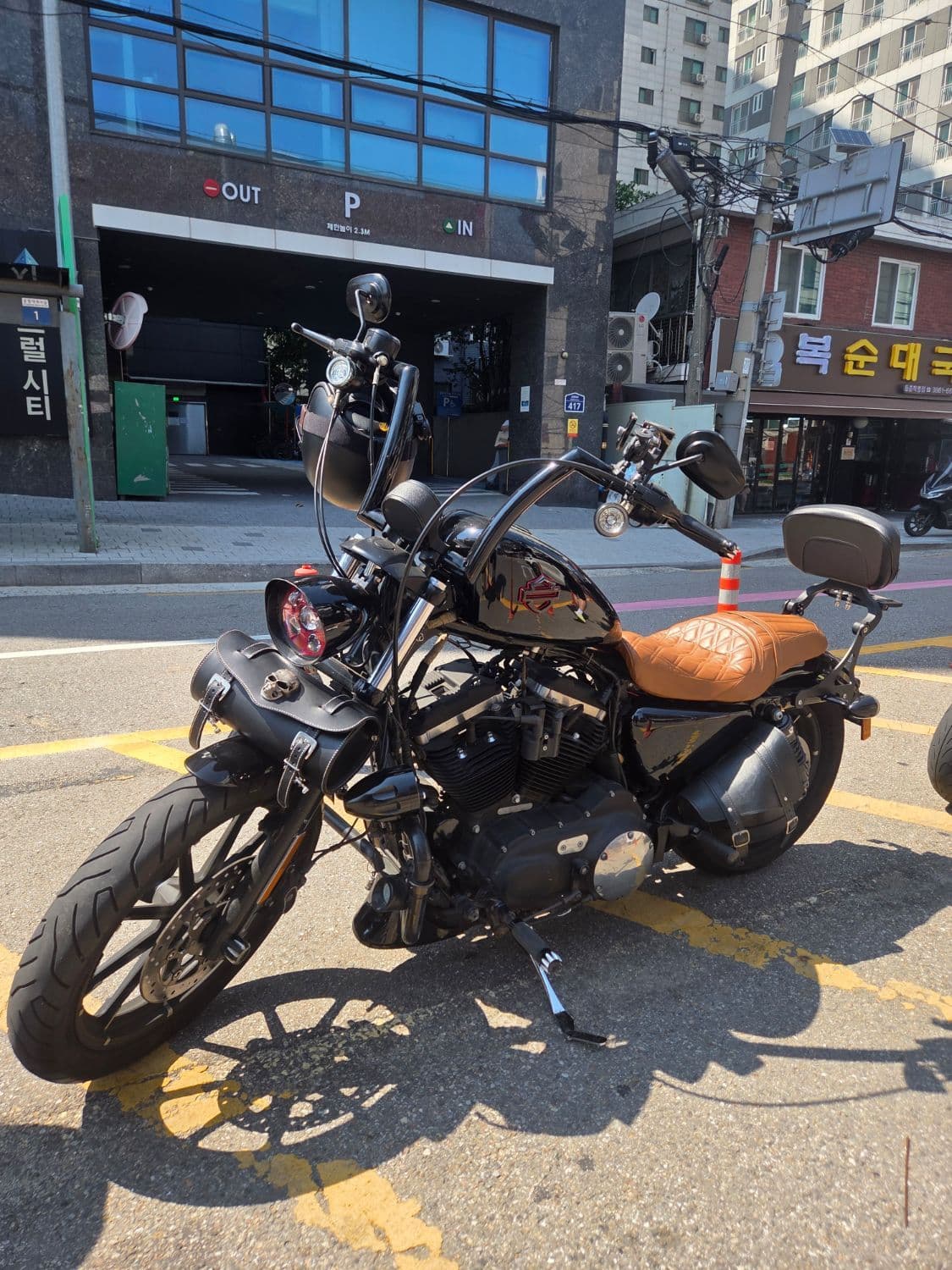 할리데이비슨 아이언 883 3