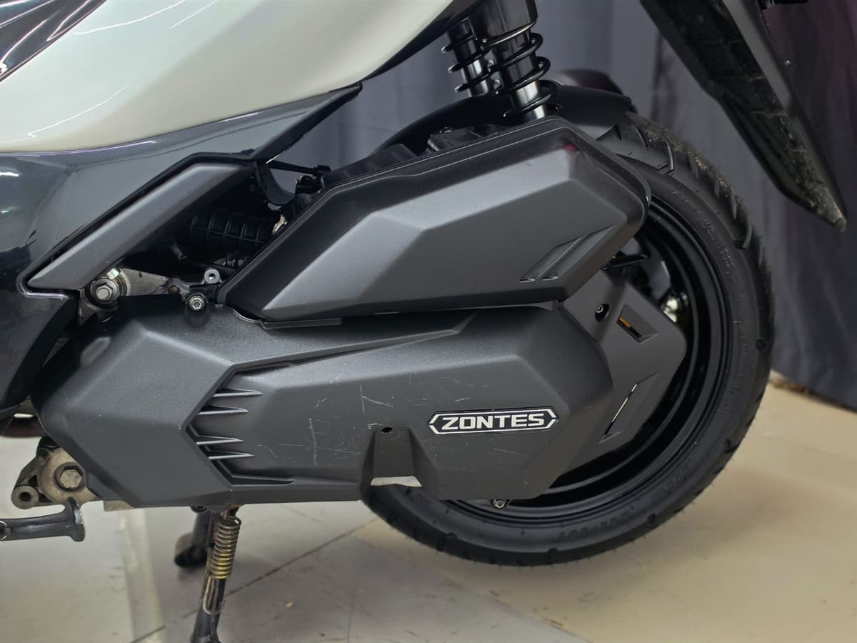 존테스 125 D 8