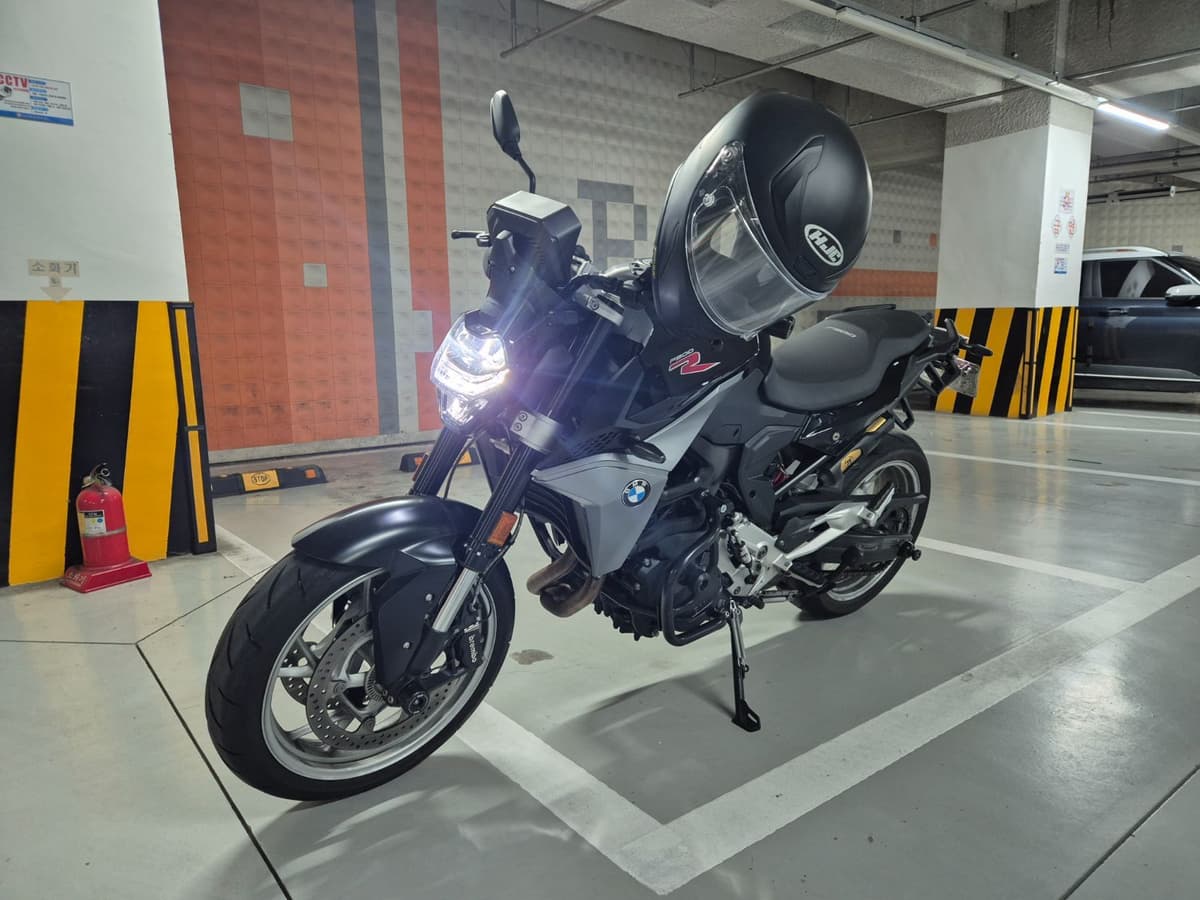 BMW F 900 R 3