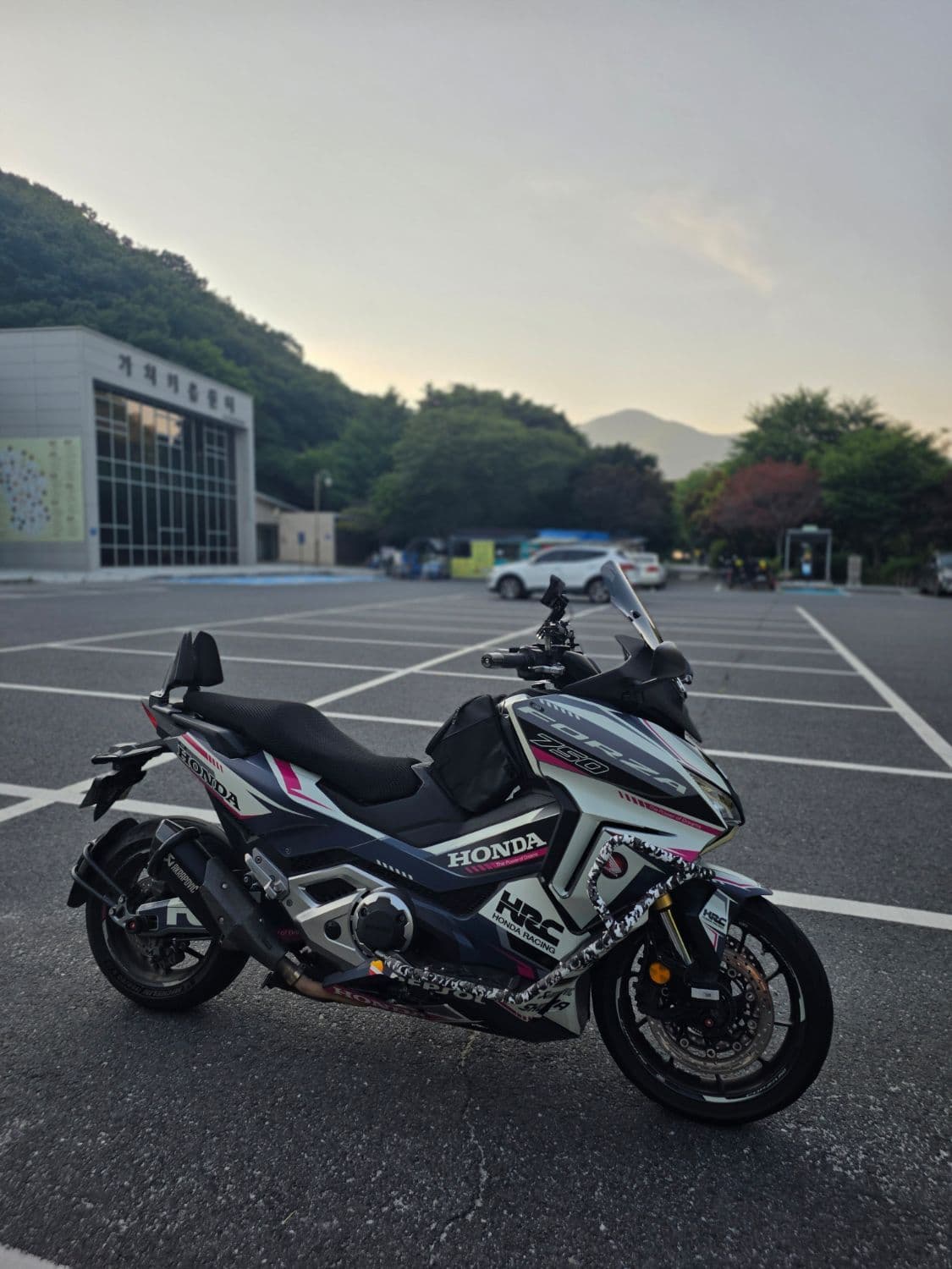 혼다 포르자 750 1