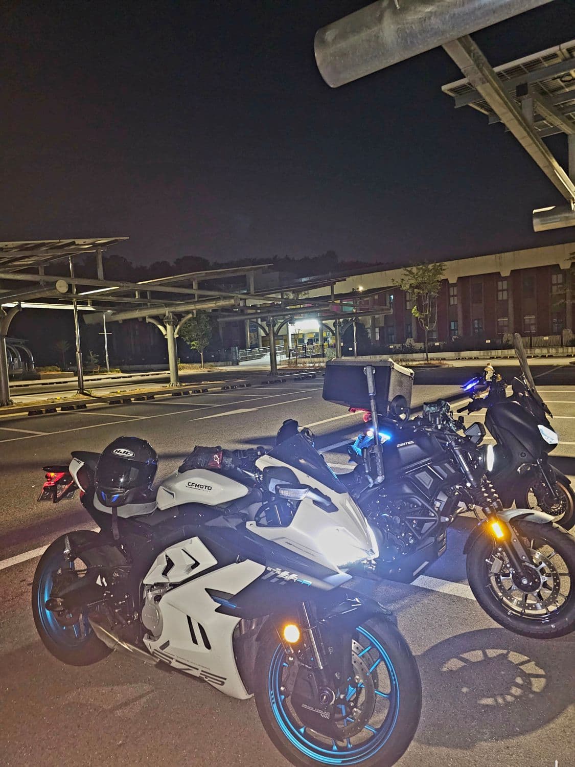 CF모토 675 SR R 1