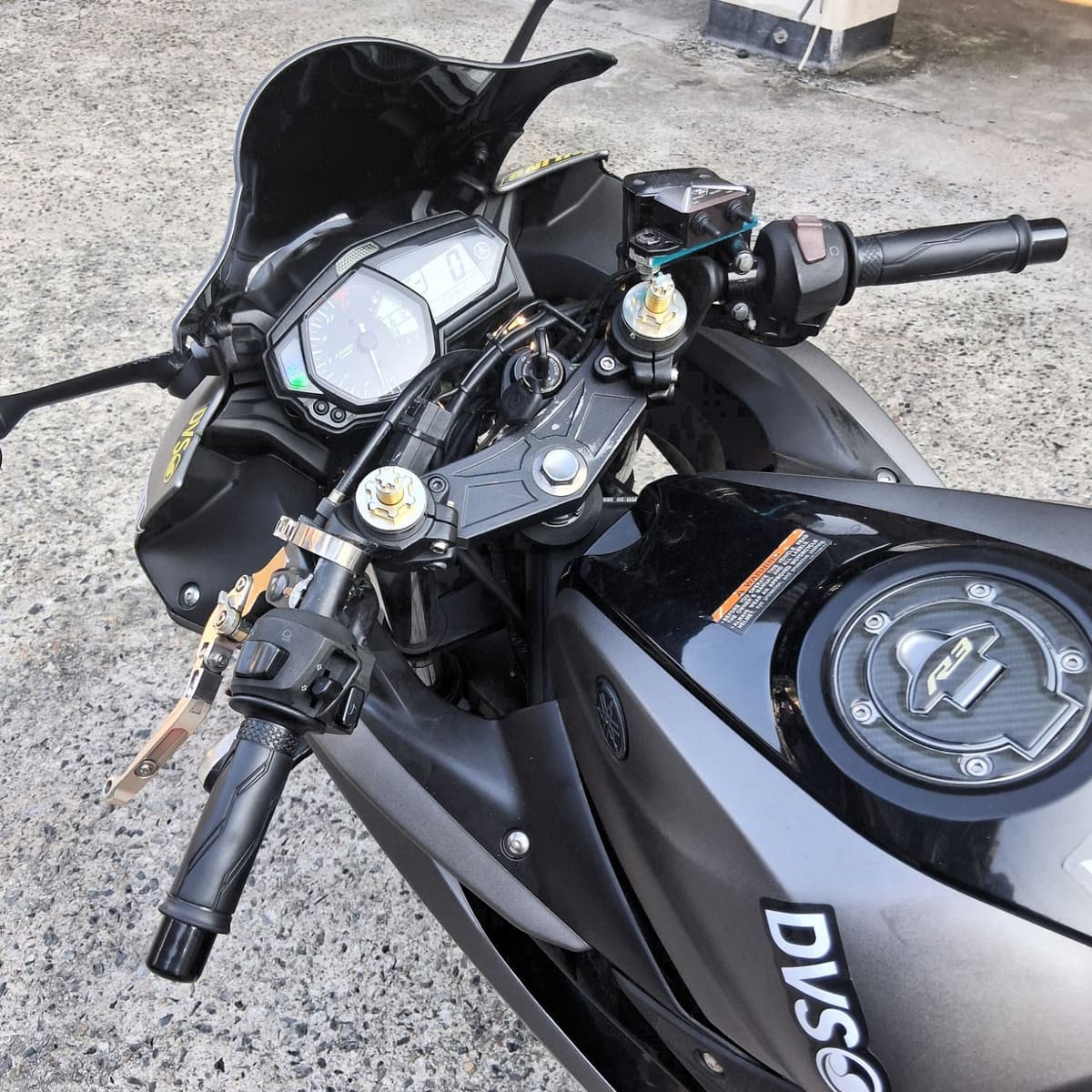 야마하 YZF R3 9