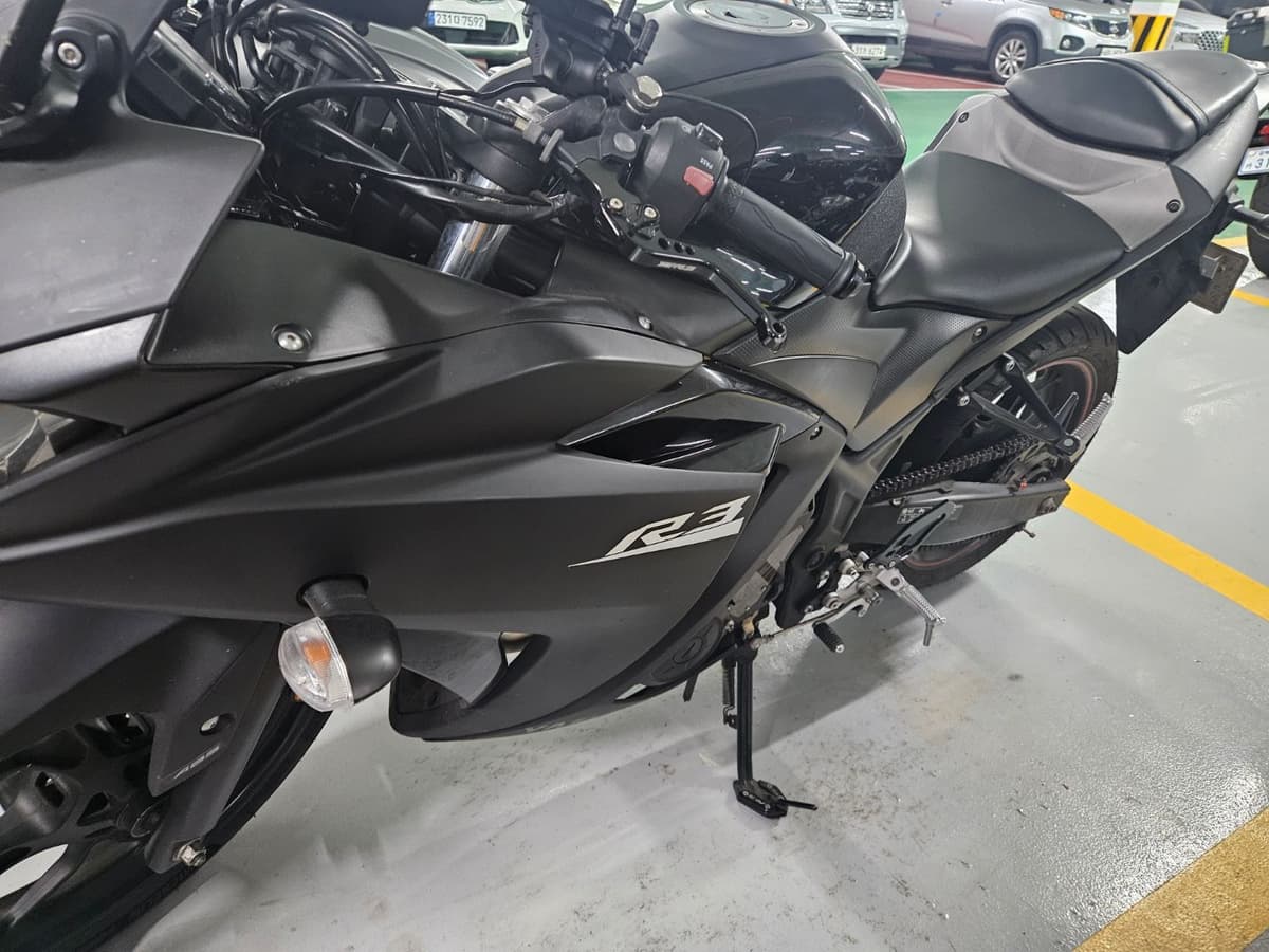 야마하 YZF R3 4