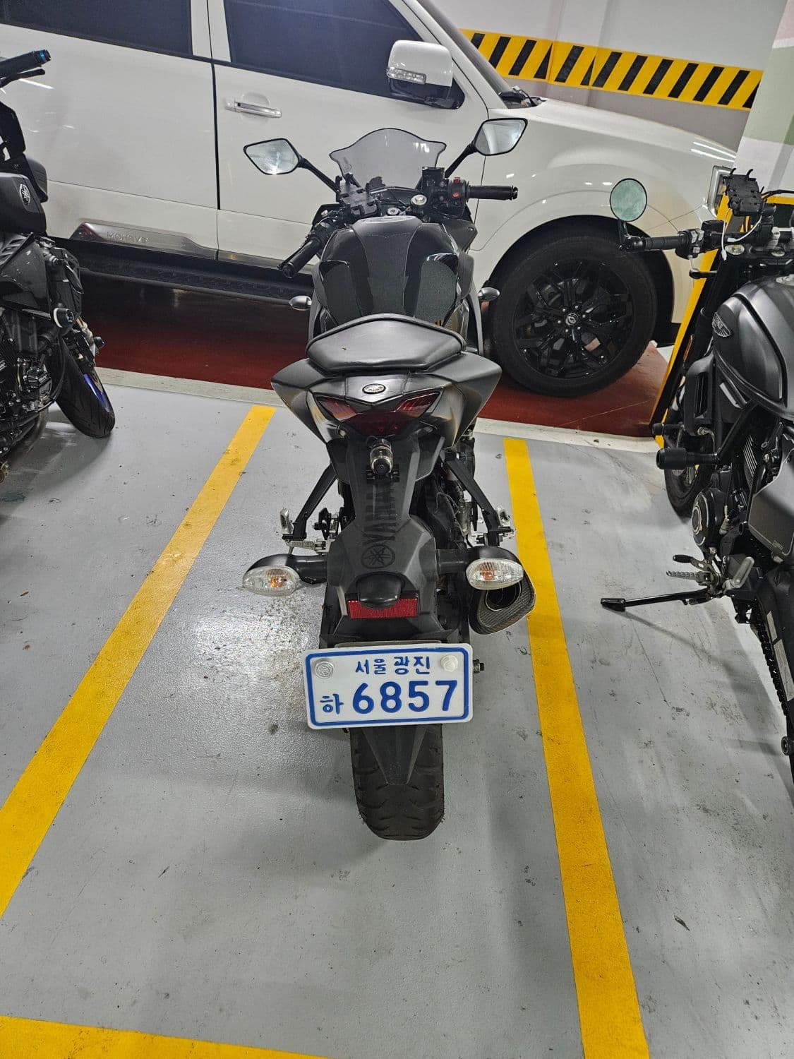 야마하 YZF R3 3