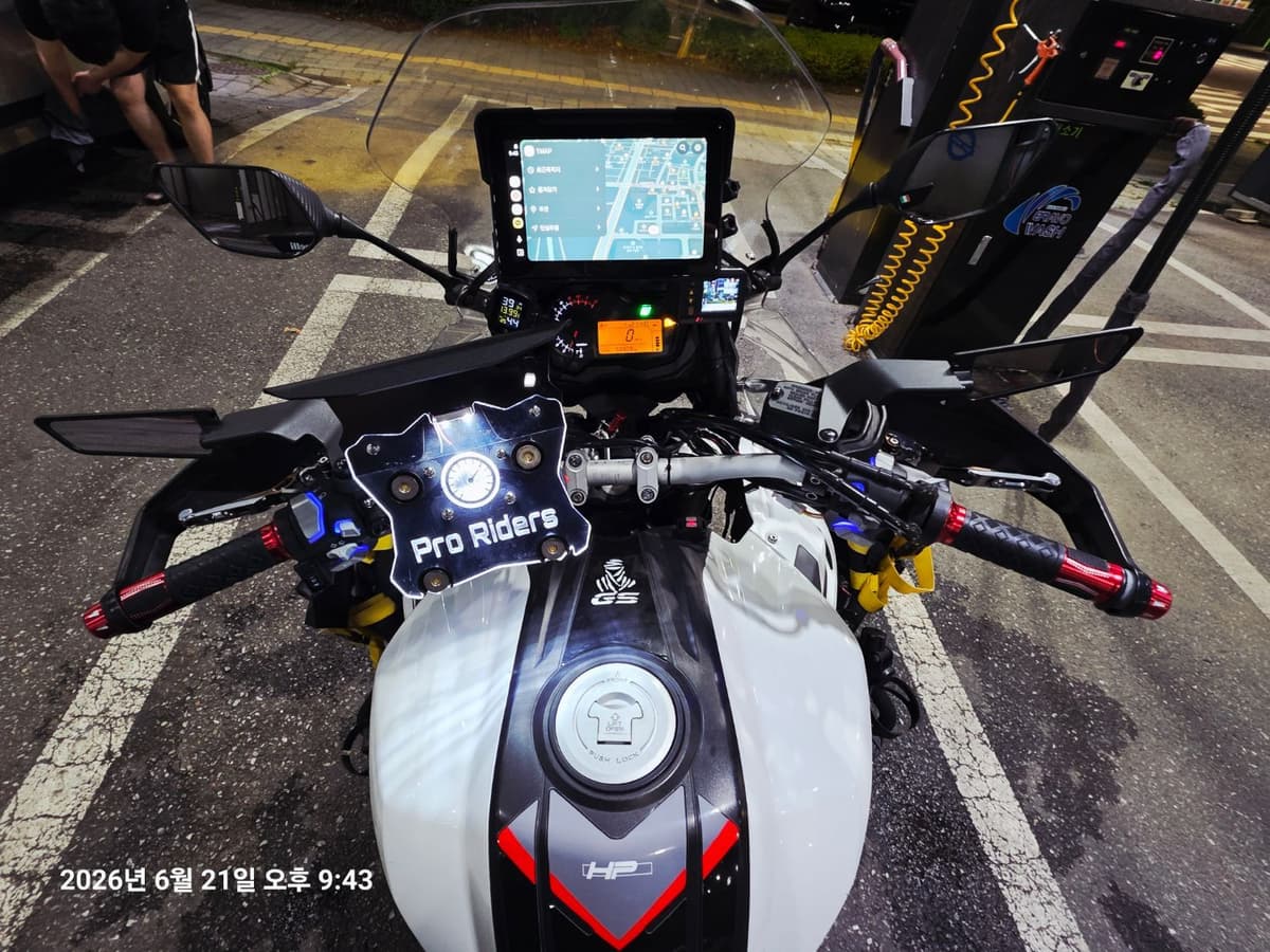 베넬리 TRK 502 3