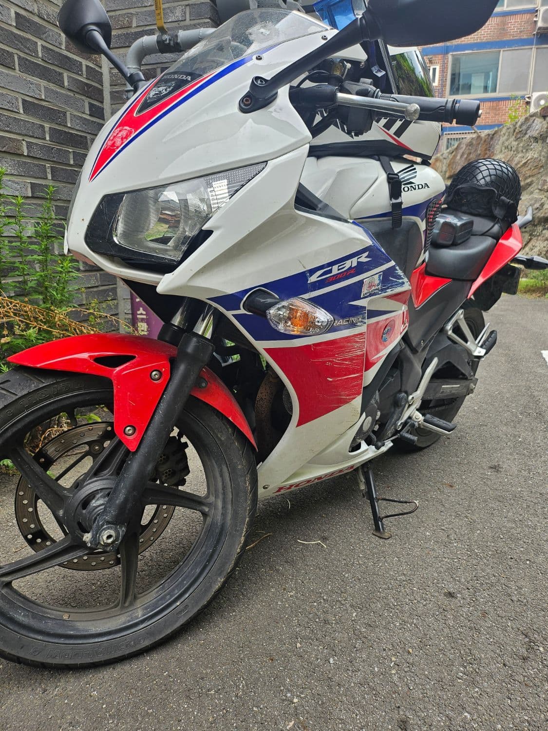 혼다 CBR 300 R 3