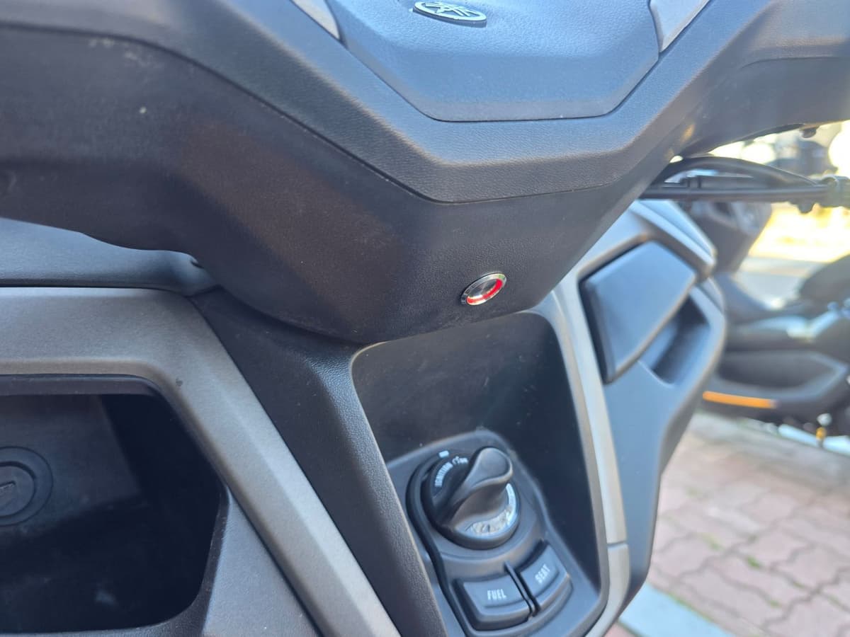 야마하 NMAX 125 12